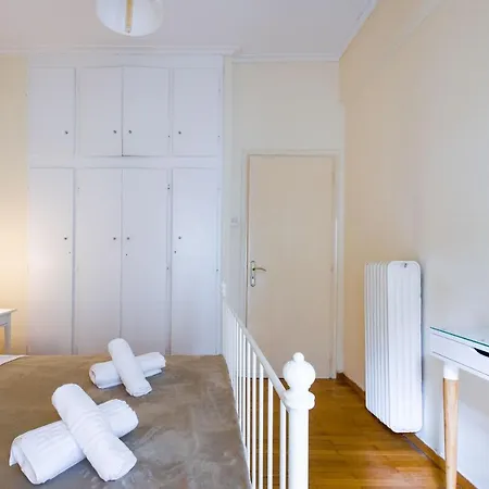 Beautiful 2bd Near Historic Center Of Apartment Athens